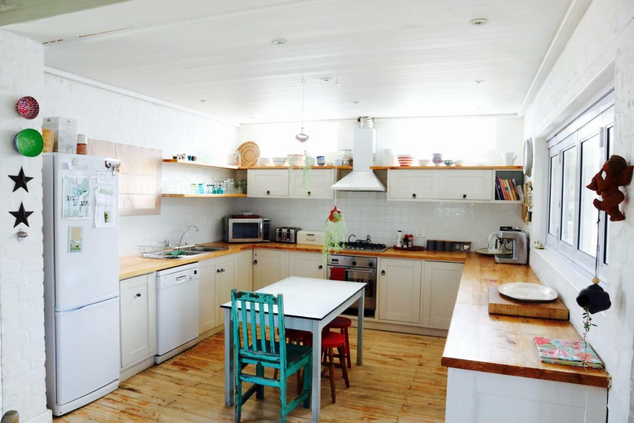 The Crowded House Villa Pringle Bay Bagian luar foto